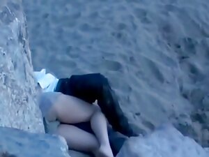 ベジタリアンは女の子に犯される。 av  ...