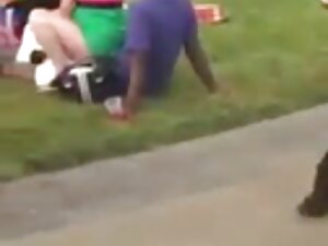 巨乳とセックスをしているハゲの女の子。  ...