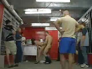 ディックスとクソラティーナ。 女の子 ア ...