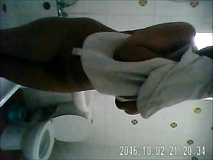 ペニスが輝くように舐められる。 女性 ア ...