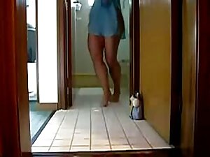 メイドはセックスしてる エロ av 女性