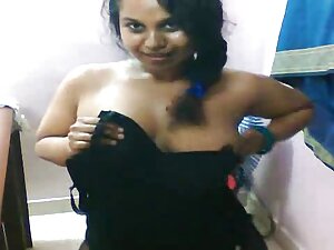 バスルームでなでるレズビアン。 エロ 動 ...